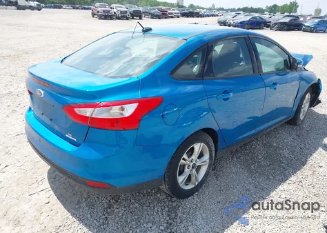 2014 Ford Focus Se z USA, uszkodzony, nr VIN 1FADP3F21EL320690